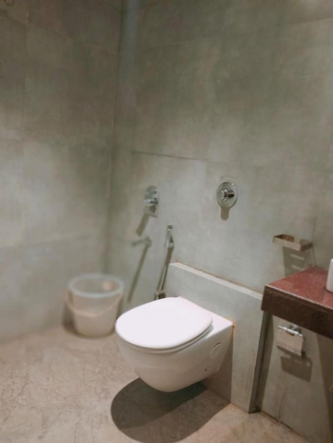 Hotel Adams Inn Near Mumbai Airport Ngoại thất bức ảnh
