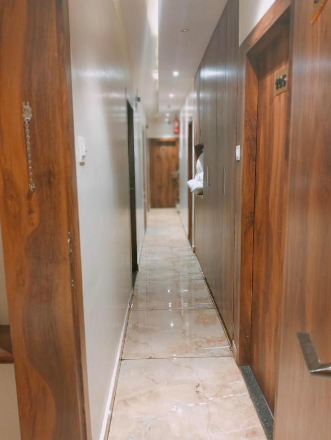 Hotel Adams Inn Near Mumbai Airport Ngoại thất bức ảnh